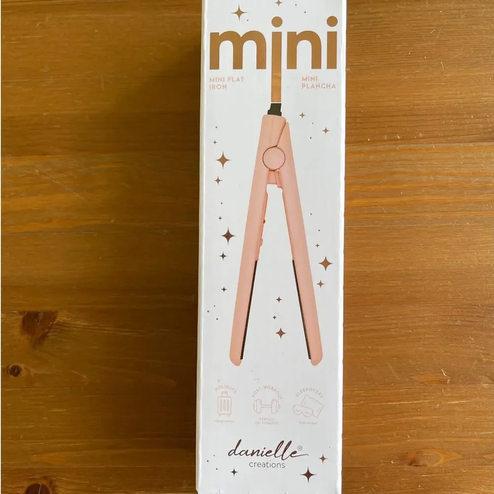 Danielle Creations Mini Flat Iron Blush Pink New Hair Style Plancha Travel